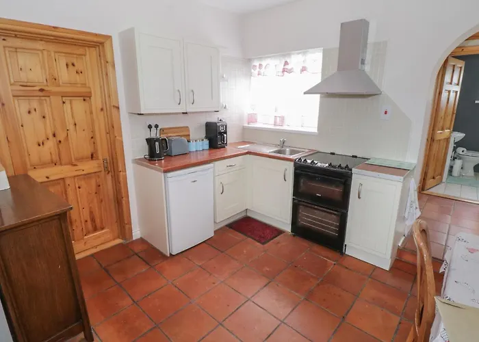 7 Aikenhead Terrace * Фоксфорд