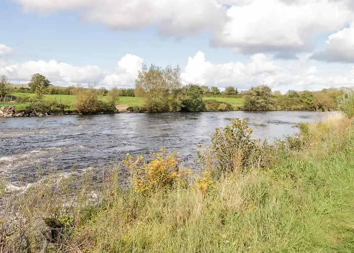 7 Aikenhead Terrace Foxford