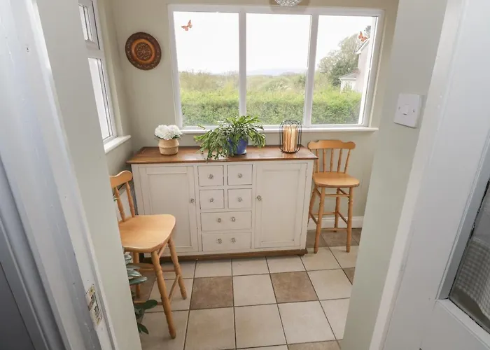 7 Aikenhead Terrace Foxford